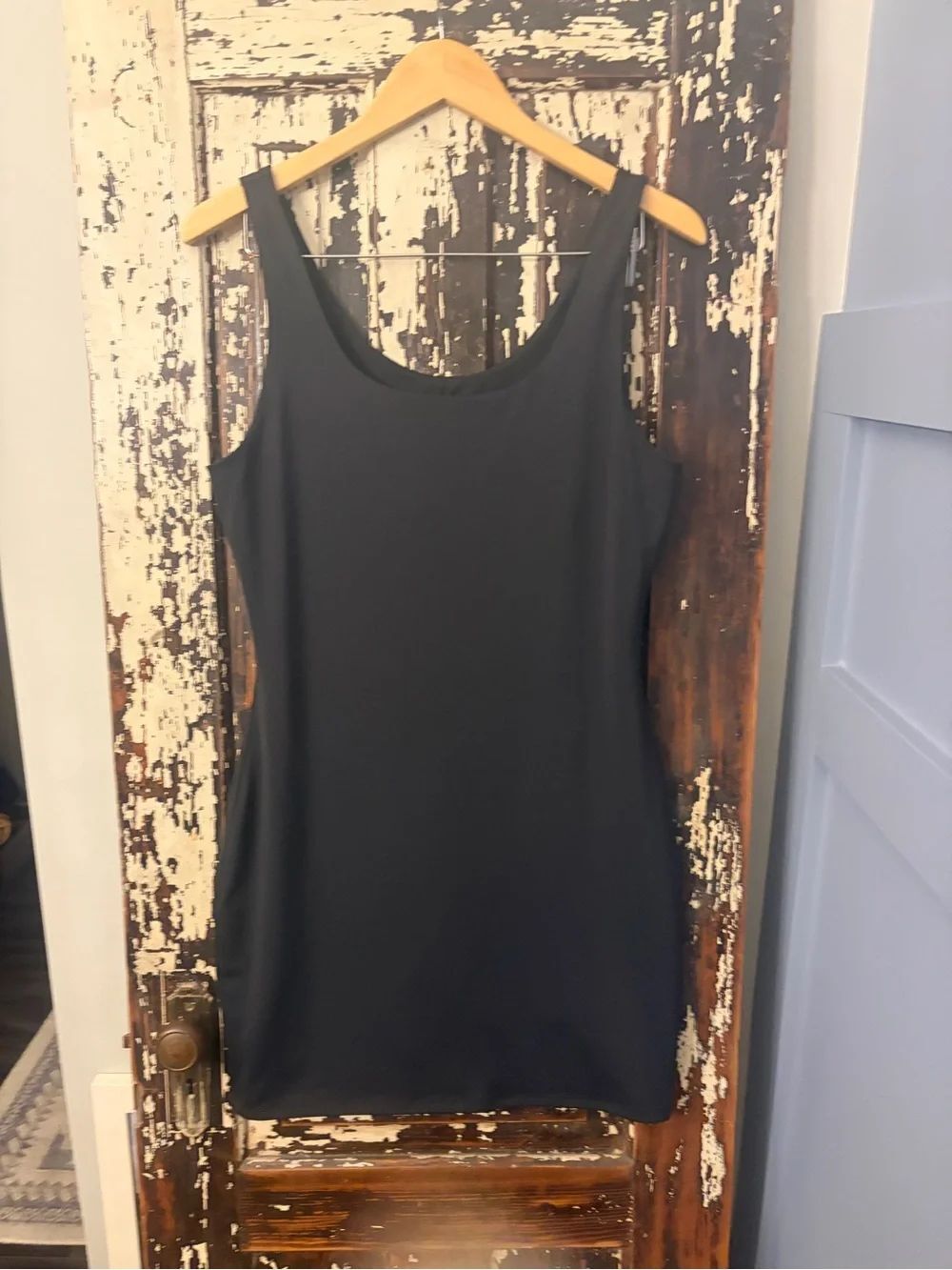 Express Body Con scoop Neck Tank dress. Size Large.
